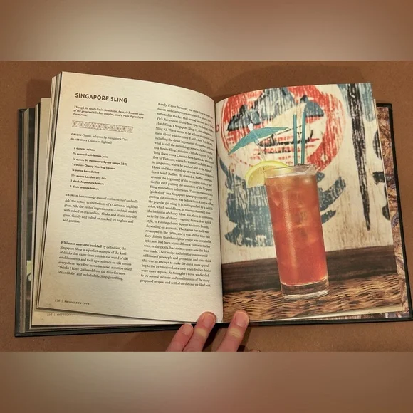 Smuggler’s Cove: Exotic Cocktails, Rum and the Cult of Tiki - New! - Picture 2 of 5